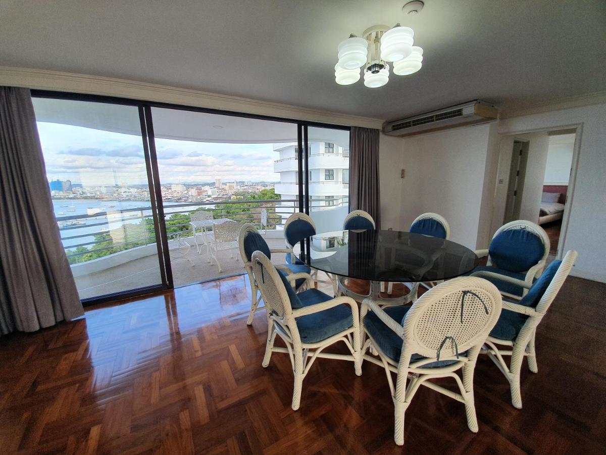 Spacious Room With Ocean & City View Паттая Екстер'єр фото